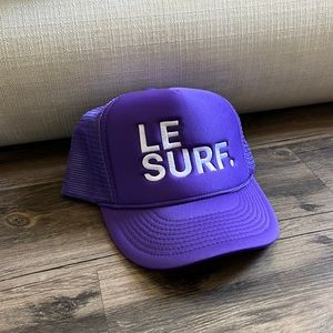 Le Surf hat